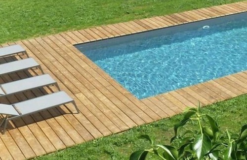 Auchay-sur-Vendee Cottage | Charmante maison XVIIIème rénovée avec piscine et terrasse, proche rivière et pistes cyclables
