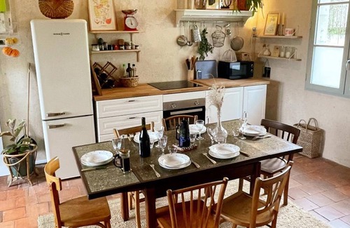 Candes-Saint-Martin Cottage | Gîte XIXè de charme à Candes-St-Martin avec jardin clos