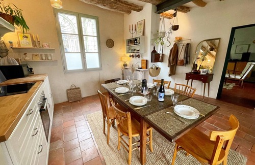 Candes-Saint-Martin Cottage | Gîte XIXè de charme à Candes-St-Martin avec jardin clos
