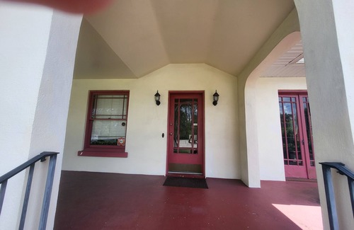 DeLand Maison | Charming 1925 House in the Heart of DeLand.