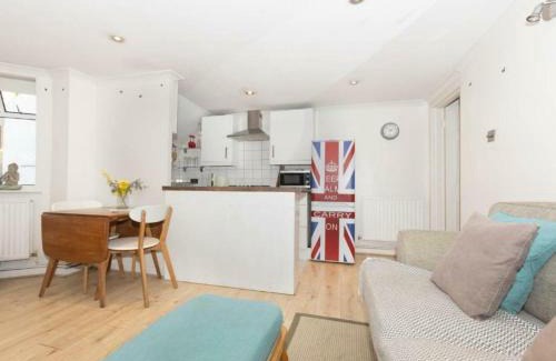 Wimbledon Hôtel | Charming 1BD Flat with Garden Wimbledon Village