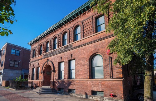 Albany Appartement | Cozy, cool little 1BR Apt in the heart Albany's Center Sq