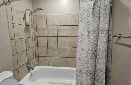Lake City Maison | Charming 1BR Retreat in Historic Downtown Lake City