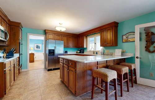 Sullivan's Island Maison | Charming 2,704 Square Foot Beach Home with Balconies & Lush Yard