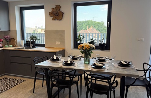 Senec Appartement | Charming 2-bedroom family-friendly apartment with WiFi and AC in Senec