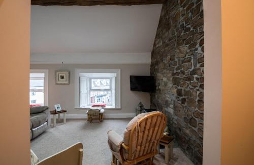 Donegal Maison | Charming 2-Bed Apartment in Donegal Town Centre