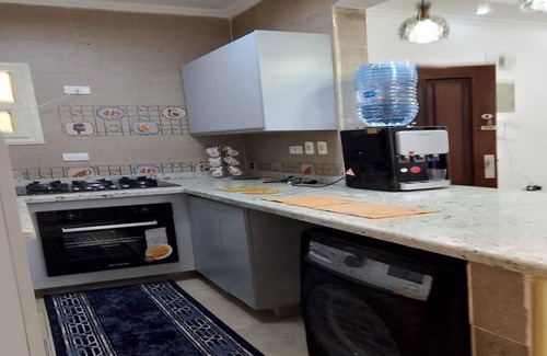 Kirdasah Appartement | Charming 2-bedroom apartment in Garden October with AC, WiFi , behind pyramids