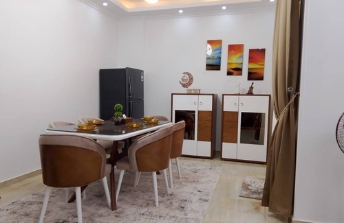 Kirdasah Appartement | Charming 2-bedroom apartment in Garden October with AC, WiFi , behind pyramids