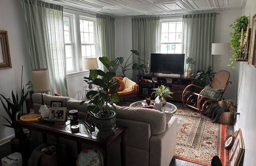 Bowling Green Maison | Charming 2-bedroom house in Bowling Green with AC