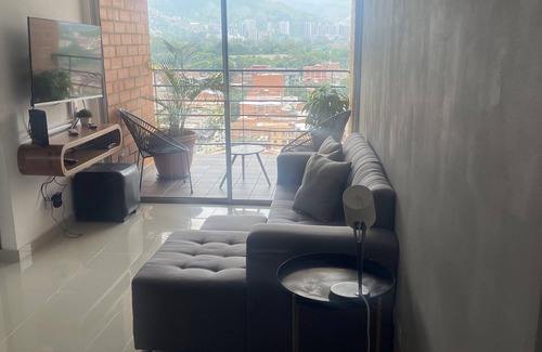 Guayabal Appartement | Charming 2 Bedroom/2 Full Bath Apartment w/Air Conditioning & WiFi