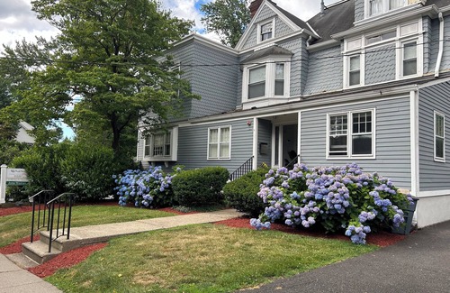 Morristown Appartement | Charming 2-bedroom apartment with WiFi, AC in tranquil Morristown