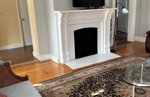 Morristown Appartement | Charming 2-bedroom apartment with WiFi, AC in tranquil Morristown