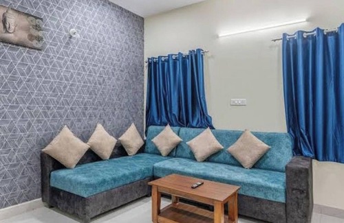 Kukatpally Housing Board Colony Appartement | Charming 2-bedroom apartment in wonderful Hyderabad with AC, WiFi