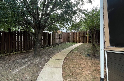 Ellenwood Appartement | Charming 2-bedroom apartment with AC, WiFi in quiet suburbs of Ellenwood.