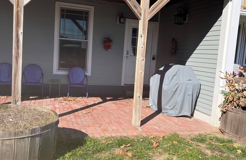 Wilton Appartement | Charming 2-bedroom apartment in Wilton with Wi-Fi,central air, private road