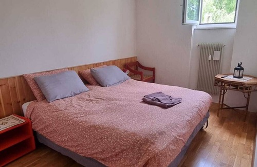 Vaneze Appartement | Charming 2-bedroom apartment in Norge with WiFi access