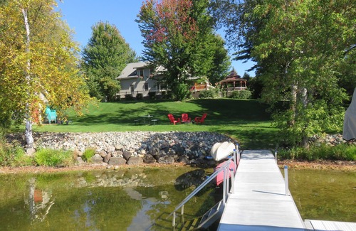 Backus Cabine | Charming 2-bedroom barn loft with AC on enchanting Ponto Lake near Backus