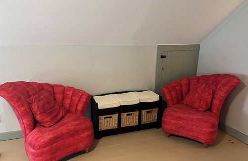 Milton Maison | Charming 2-bedroom bungalow with WiFi, AC in delightful Milton