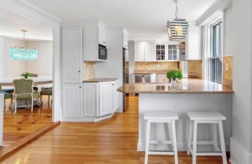 Marblehead Copropriété | Charming 2-bedroom condo with parking in Old Town Marblehead, minutes to Salem