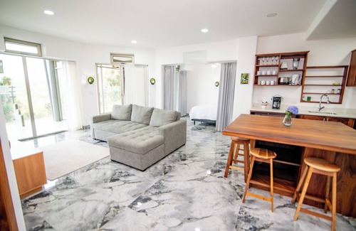 Tilaran Copropriété | Charming 2-bedroom condo with WiFi, AC in marvelous Lake Arenal.