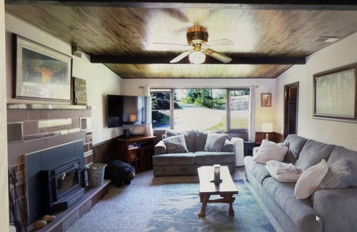 Elcho Cottage | Charming 2-bedroom cottage lake property with two piers, kayaks and fire pit!