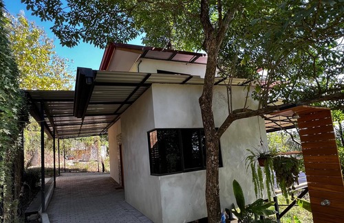 Manzanillo Maison | Charming 2-bedroom house in delightful Manzanillo with AC