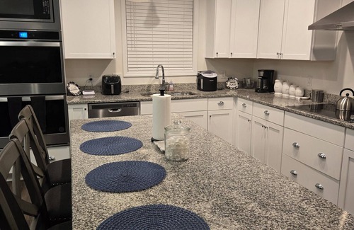Moundville Maison | Charming 2-bedroom house in Pleasant Moundville with WiFi, AC