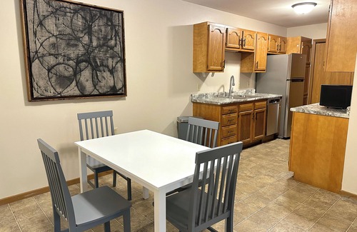 Reedsburg Maison | Charming 2-bedroom Home in Reedsburg Home/20min from Wisconsin Dells