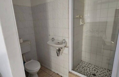 Trawal Maison | Charming 2-bedroom house in fabulous Cape Town with WiFi