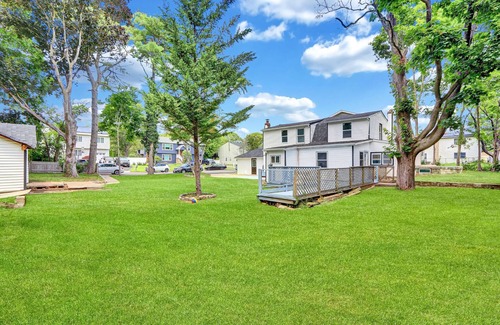 Holbrook Maison | Charming 2-bedroom house in delightful Holbrook with AC