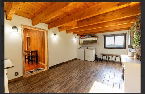 Lookout Maison | Charming 2-bedroom house in Hico, with bonus room