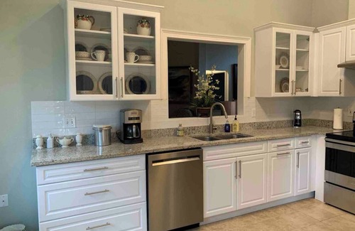 Ocala Maison | Charming 2-bedroom house in enchanting Ocala with AC