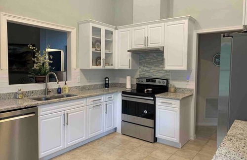 Ocala Maison | Charming 2-bedroom house in enchanting Ocala with AC
