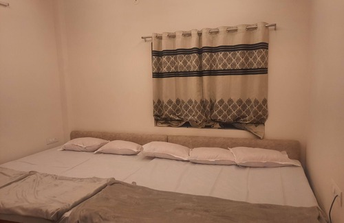 Ujjain Maison | Charming 2-bedroom house with WiFi, AC in awesome Ujjain