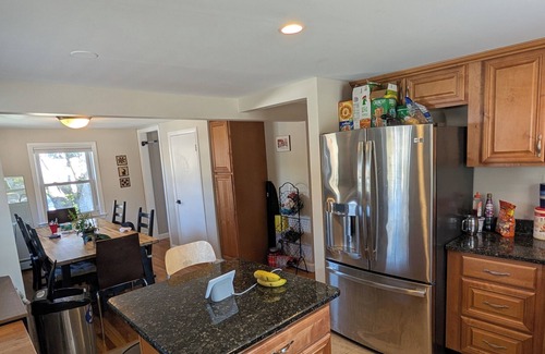 Malden Maison | Charming 2-bedroom house with WiFi, AC in enjoyable Malden