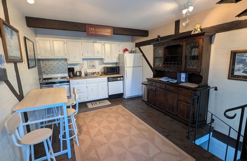 Blodgett Mills Copropriété | Charming 2-bedroom Mountain-side condo #11 at Greek Peak