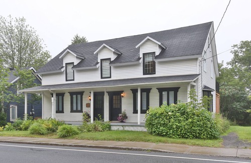 Knowlton Appartement | Charming 2 bedroom rental unit in Knowlton village