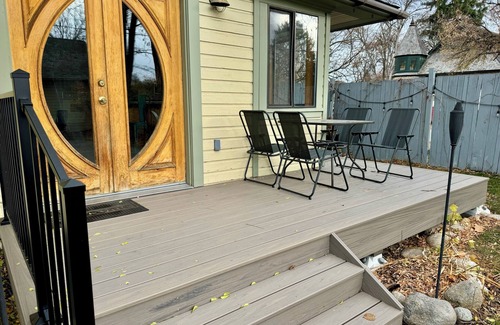 Hamilton Maison | Charming 2 bedroom, south side Hamilton home!