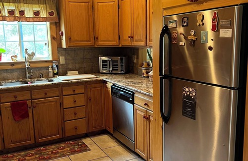 Rock Stream Maison | Charming 2-bedroom vacation home 17 minutes from Watkins Glen International