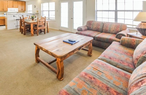Highland Lake Estates Copropriété | Charming 2-bedroom with AC, WiFi in fantastic Lago Vista