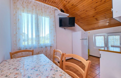 Nerezine Appartement | Charming 2-Bedrooms Apartment in Nerezine