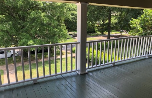 Central Gardens Appartement | Charming 2-BR apt 4 min to hospital, free WiFi, in Memphis Midtown, free parking