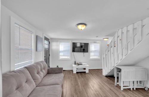 Seaside Heights Maison | Charming 2-BR Home, 4 Blocks to the Boardwalk home