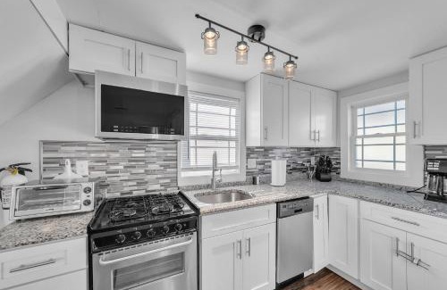 Seaside Heights Maison | Charming 2-BR Home, 4 Blocks to the Boardwalk home