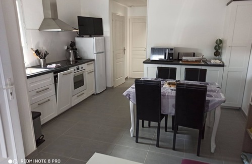 Biscarrosse Plage Appartement | Charmant t2 classé 2 étoiles élégant à 200 m de la plage et des commerces