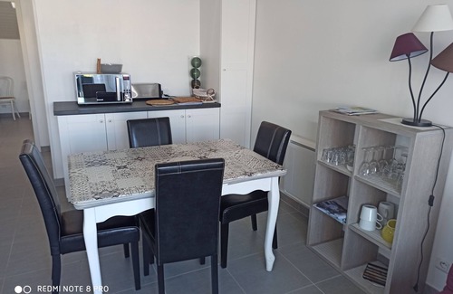 Biscarrosse Plage Appartement | Charmant t2 classé 2 étoiles élégant à 200 m de la plage et des commerces