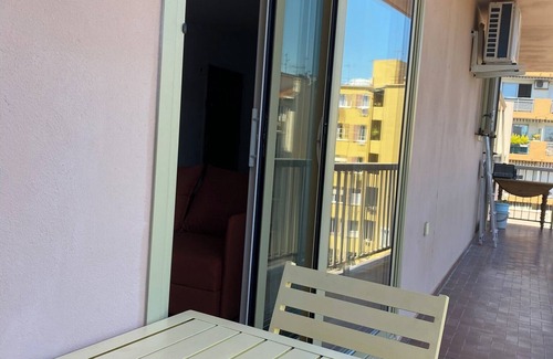 Le Piol Appartement | Charming 28 m2 studio with terrace - Quartier Liberation
