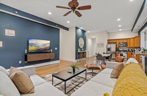 Old City Appartement | Charming 2BD by Independence Hall | Sleeps 6