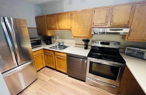 Elkins Park Appartement | Charming 2BR 2B in Elkins Park