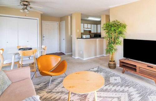 Tanasbourne Appartement | Charming 2BR Apartment in Beaverton w/ Pool + Gym